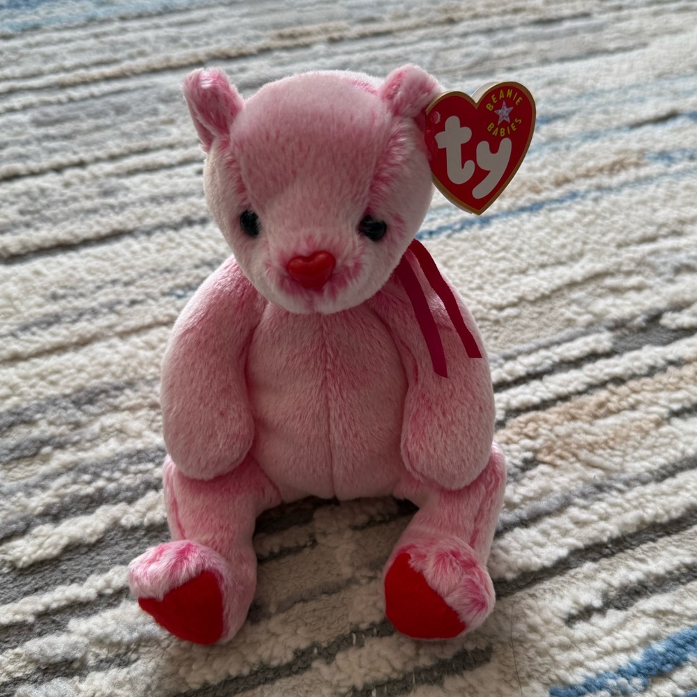Ty Beanie Babies Romance The Bear - retired